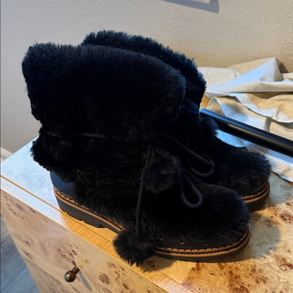 Women's Black Winter Fur Boots